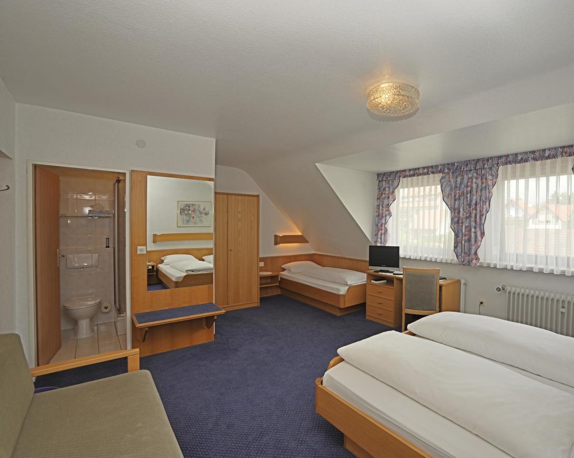 Hotel-Gasthof Rotes Ross Heroldsberg Ngoại thất bức ảnh