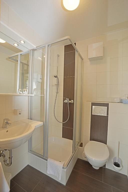 Hotel-Gasthof Rotes Ross Heroldsberg Phòng bức ảnh